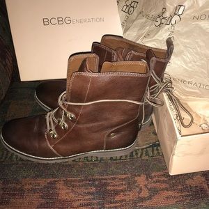 New in box bcbg boots